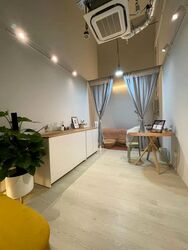 Oxley Tower (D1), Office #565816411
